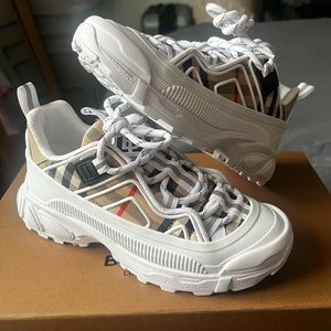 Mini Arthur Burberry sneaker